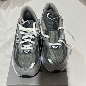 New Balance Gray and White Sneakers with Chunky Silhouette